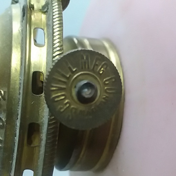 Antique Queen Anne No 2 Oil Lamp Scovill Mfg Co. - Picture 6 of 10